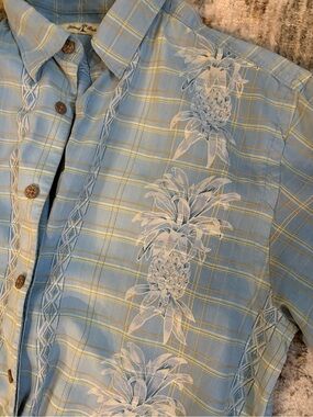 Vintage Tommy Bahama Silk Shirt White Pineapple Print 🏄 short sleeve